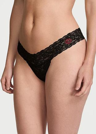 Мереживні трусики тонг victoria's secret зі стразами