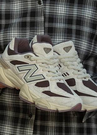 Кросівки жіночі new balance 9060 beige brown