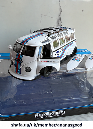 Коллекционная металлическая модель volkswagen t1 bus 1:32 14.5 см белая, свет фар, звук, с распашной дверью