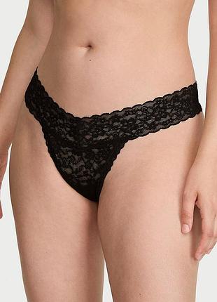 Мереживні трусики тонг victoria's secret