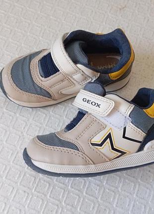 Кроссовки geox 23 р