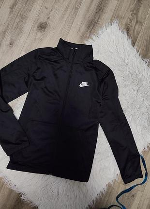 Крутая кофта nike 146-158 см в новом состоянии 🔥