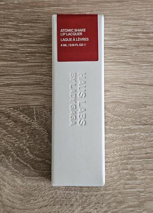 Долговременная помада для губ haus labs lip lacquer ruby