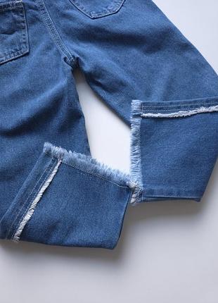 Джинсы крутые прямого кроя. 3