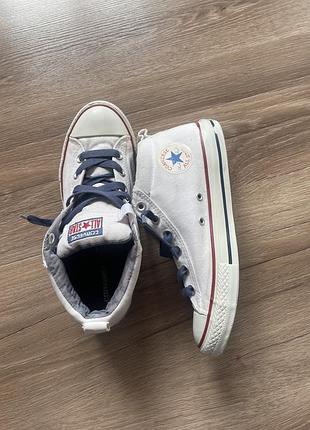 Кеди жіночі converse білі безкоштовно
