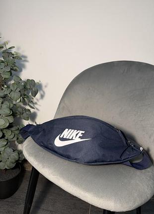 Бананка унісекс nike темно-синя