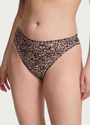 Трусики victoria ́s secret брифы с кружевом