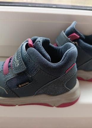 Superfit gore-tex 24 розмір.