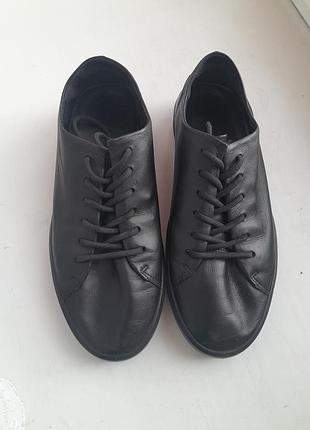 Кеди кожа 39р ecco