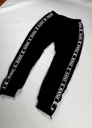 Нейлоновые спортивные штаны karl kani vintage original на лампасах s-m