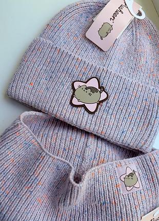 Комплект для дівчаток reserved шапка та хомут з нашивкою pusheen