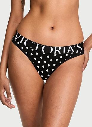 Трусики тонг victoria's secret с логотипом