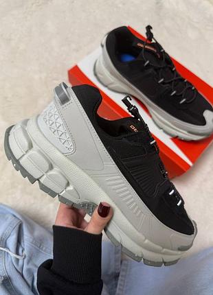 Nike zoom vomero roam black light silver