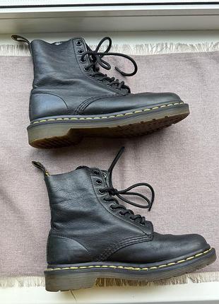Черевики жіночі dr. martens чорні, розмір 37