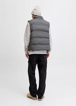 Чоловіча жилетка jack & jones 3