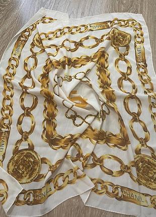 Шелковый платок 100% silk chanel 31 rue cambon gold chain medallion scarf white golden silk 2