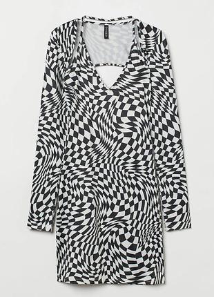 Платье черно-белое в клетку h&m