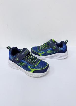 Кросівки skechers