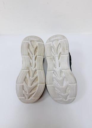 Кросівки skechers 3
