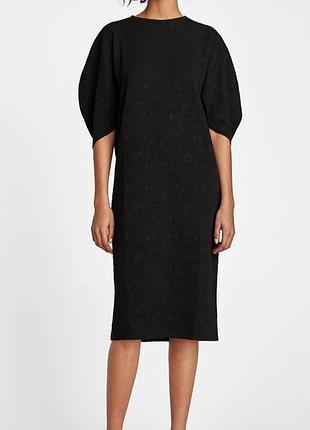 Черное платье zara с узором