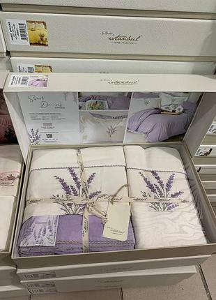 Постельное белье iØstanbul sweet dreams


пододеяльник 200х220 см
простирадло 240х260 см
наволочки 50х70 4 шт.

100% бавовна 
туречковина