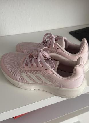 Кросівки adidas