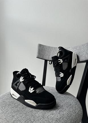 Осінні спортивні кросівки кеди взуття класичні високі nike air jordan 4 retro
