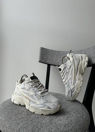 Стильні світлі кросівки кеди взуття off white