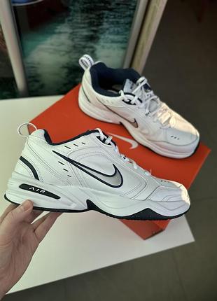 Демісезонні чоловічі демісезонні кросівки nike air monarch iv white в білому кольорі, розмір 43, (устілка 27,5), з натуральної шкіри, оригінал!