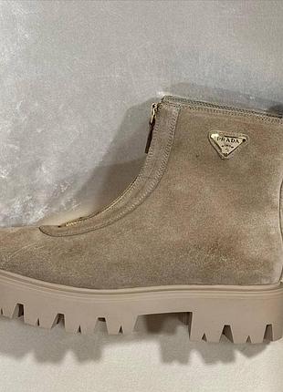 Чоботи prada на платформе замша