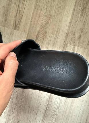Шкіряні тапки versace оригінал 9