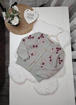 Очень красивый теплый свитер кардиган на пуговицах от nutmeg 3-4 лет (98-104), идеальный, приятный к телу