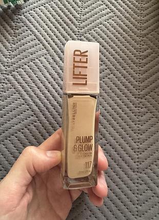 Тональний крем maybelline plump & glow 117