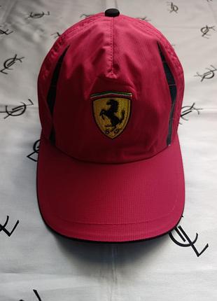 Бейсболка ferrari
