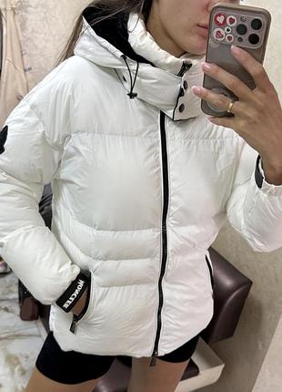 Жіночий пуховик moncler білий 6