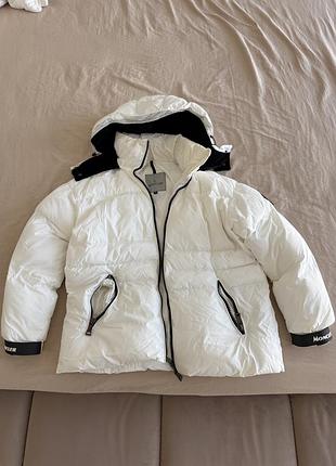 Жіночий пуховик moncler білий 8