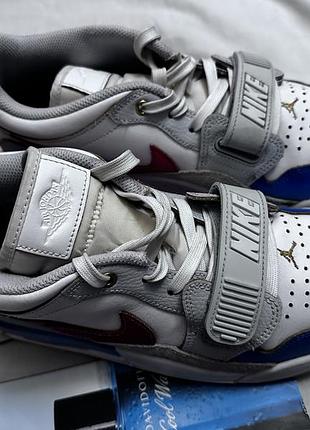 Кросівки чоловічі nike jordan сірі з білим