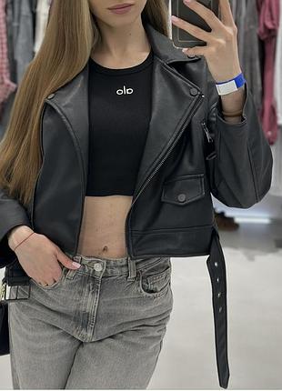 Матова шкірянка stradivarius s