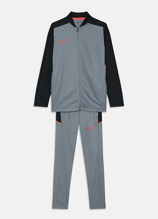 Спортивний, тренувальний костюм nike, оригінал, 13-15 років