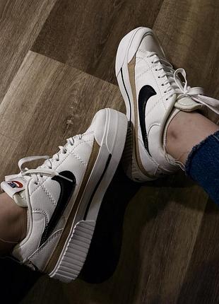 Кросівки жіночі nike court legacy lift біло-бежеві🤍