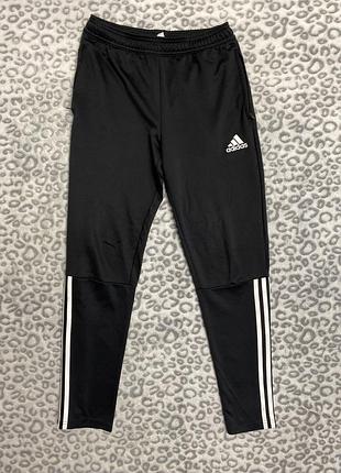 Спортивні штани чоловічі adidas aeroready чорні