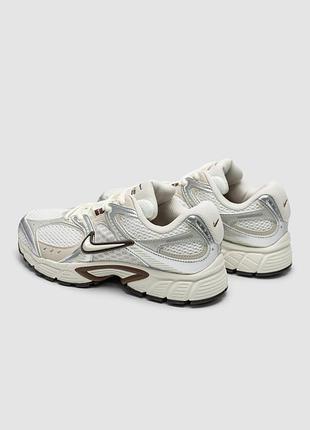 Nike v5 rnr sail fauna brown 5