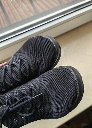 Оригінальні кросівки nike 5