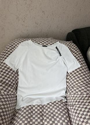 Футболка з драпуванням і прикрасою massimo dutti