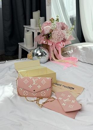Клатч felicie pochette monogram empreinte leather pink / cream