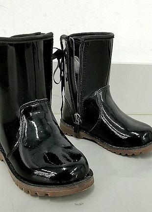 Дитячі лаковані чобітки ugg coren