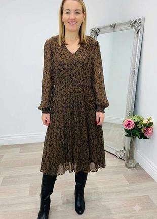 Нова сукня chicorre