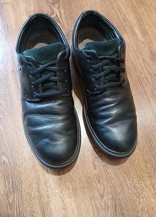 Продам мужские кожаные полуботинки туфли бренда clarks