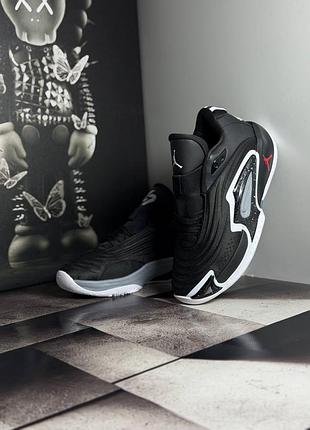 Air jordan luka black/white 2