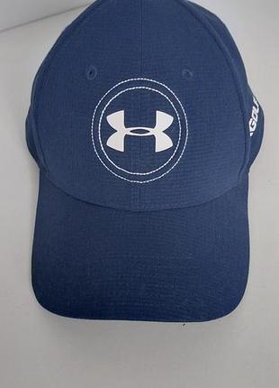 Бейсболка under armour